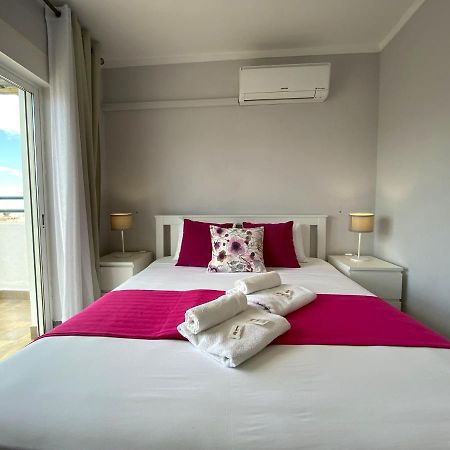 Appartamento Quarteira Ocean Breeze 2 By Homing Esterno foto