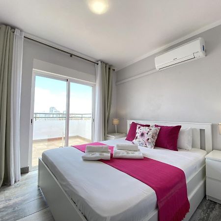 Appartamento Quarteira Ocean Breeze 2 By Homing Esterno foto