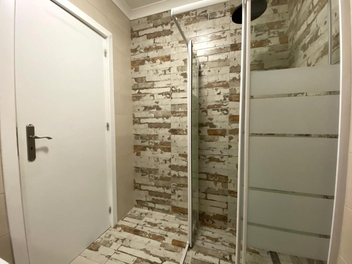 Appartamento Quarteira Ocean Breeze 2 By Homing Esterno foto